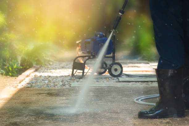 Best Driveway Pressure Washing  in Newport, VT